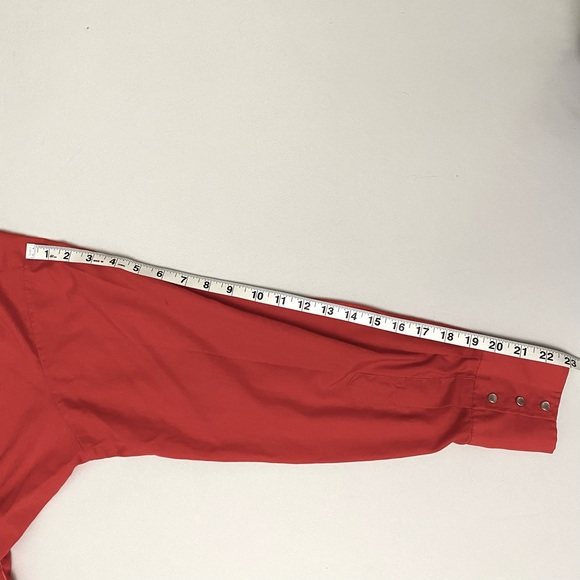 Karman Vintage 80s Red Western Shirt, Embroidered Arrows. Size Medium. - Picture 3 of 13